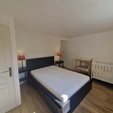 Grande Maison Calme, Proche De Nantes - 11 Personnes - Pro, Famille, Amis * Vertou